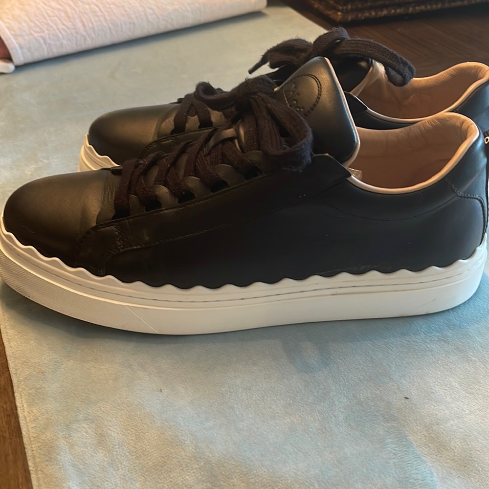 Chloe Lauren Scalloped women’s snickers size 10 EU 41